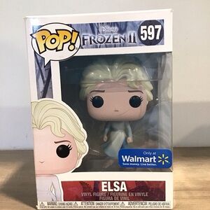 Funko Pop! Frozen 2 - Elsa # 597 (Walmart Exclusive)